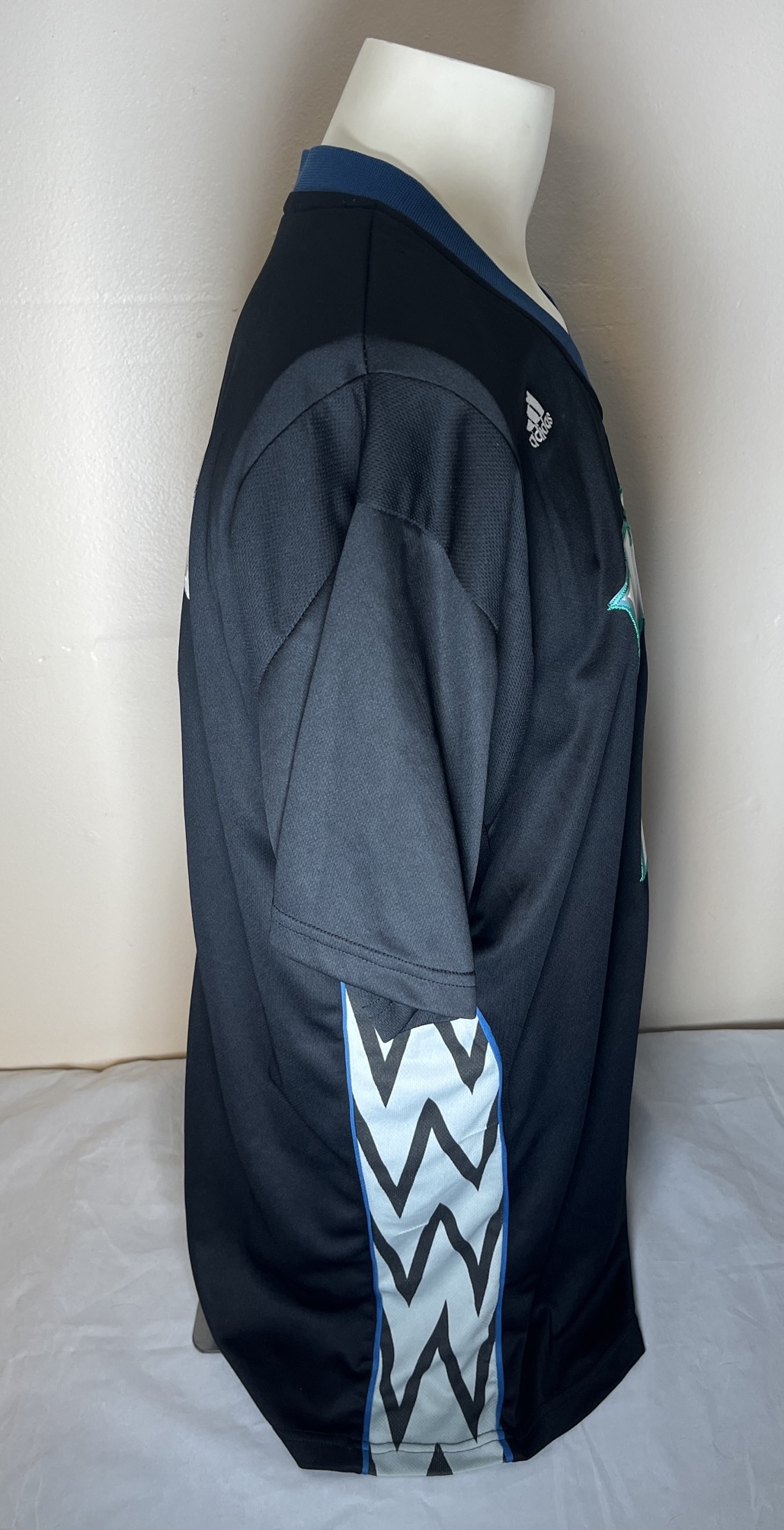 Adidas Andrew Wiggins Minnesota Timberwolves Short Sleeve Jersey image indicator(5)