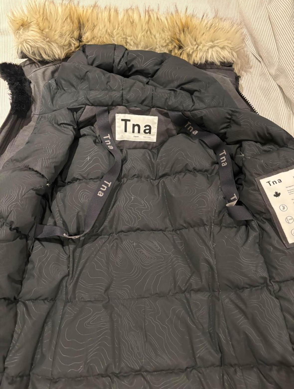Tna winter jacket Size L - photo 2