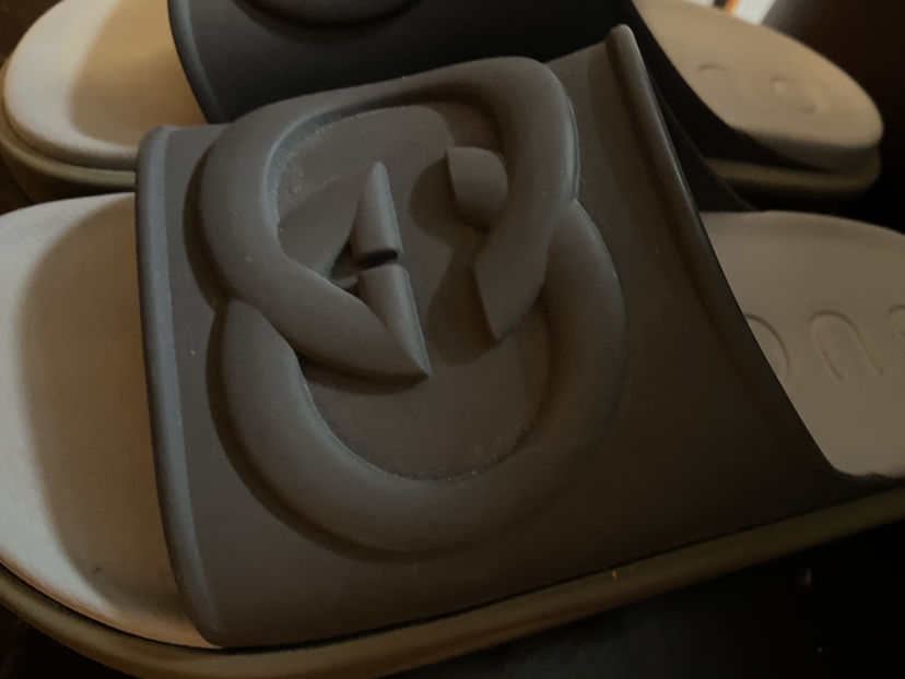 Gucci Slide Sandals with Interlocking G - photo 2