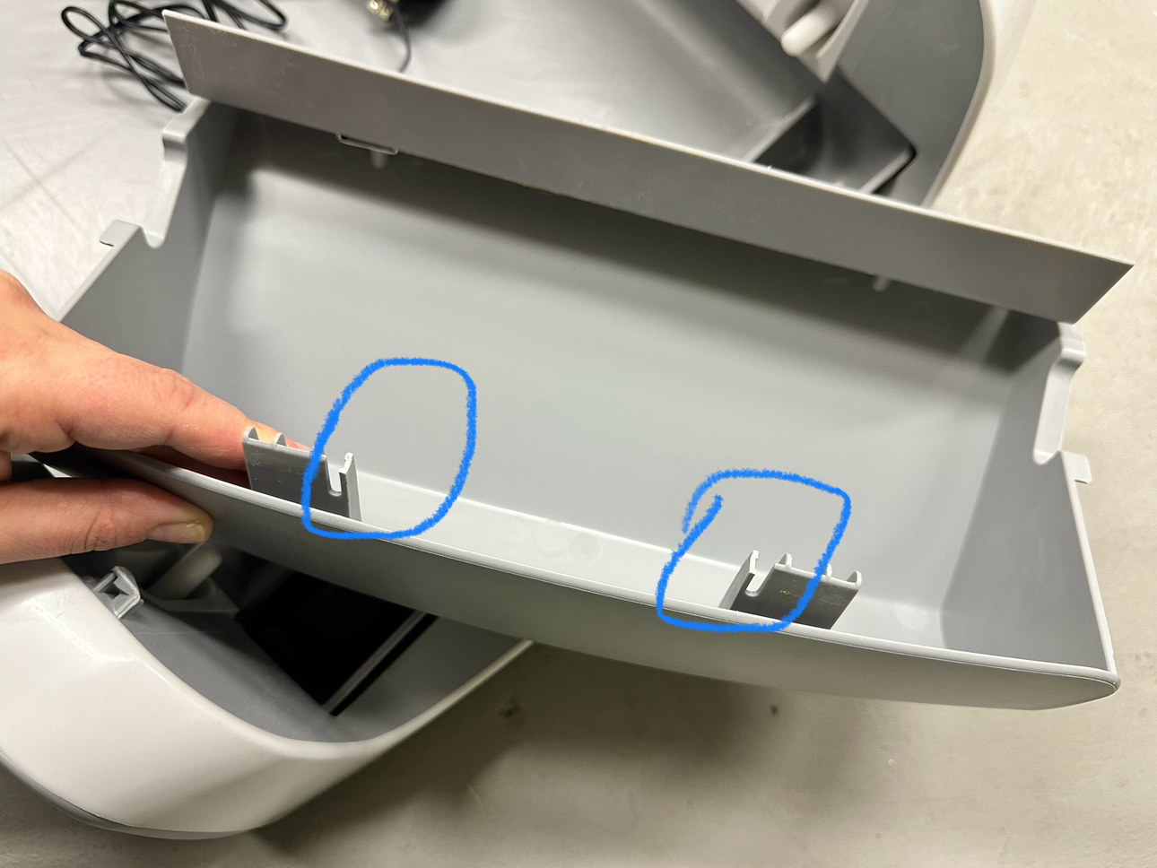 Scoop free automatic cat litter box image indicator(3)