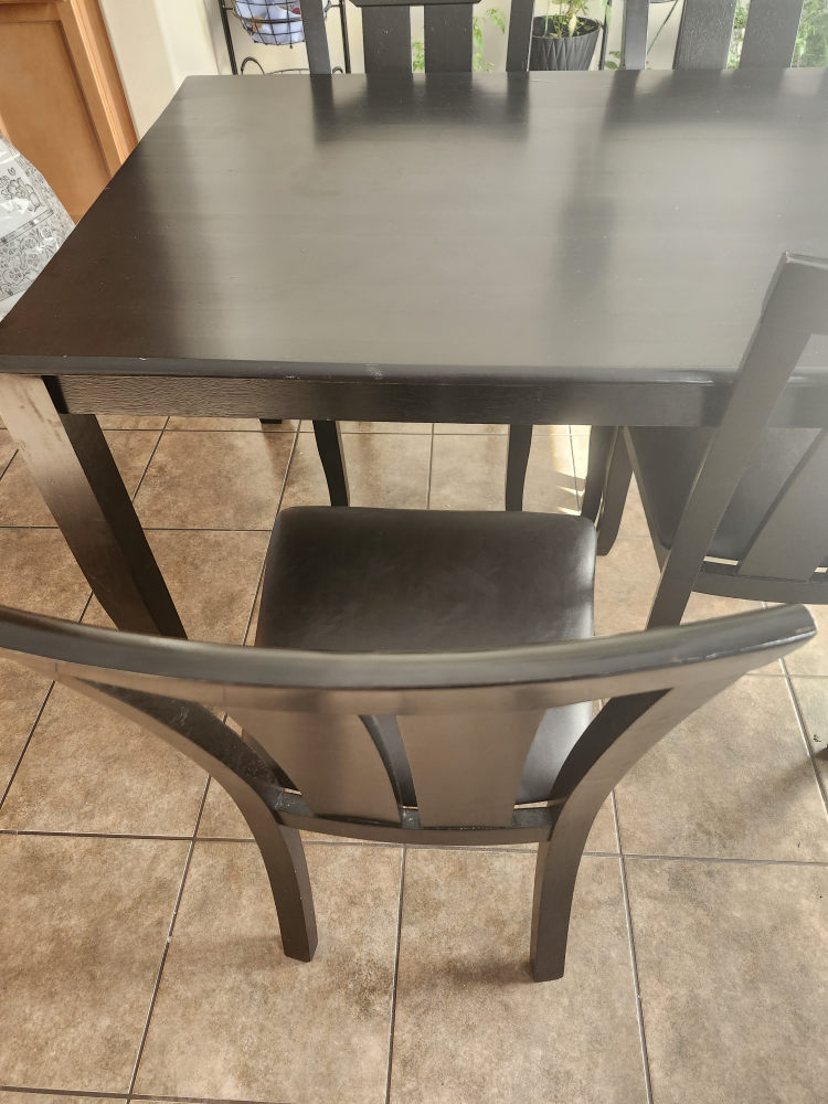 dinning table