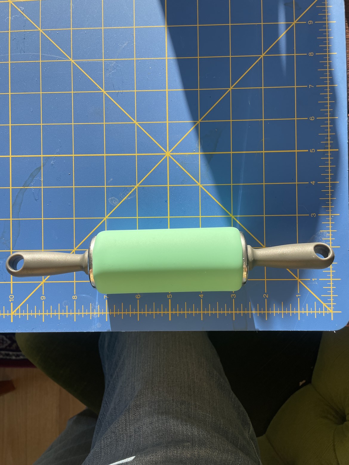 Free mini rolling pin thumbnail