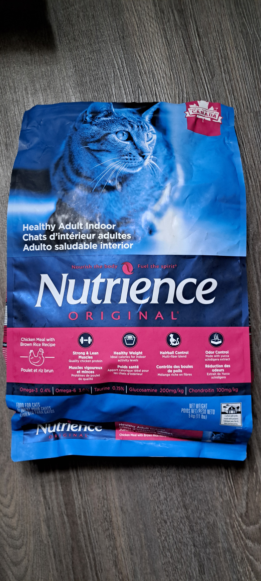 Nutrience cat food