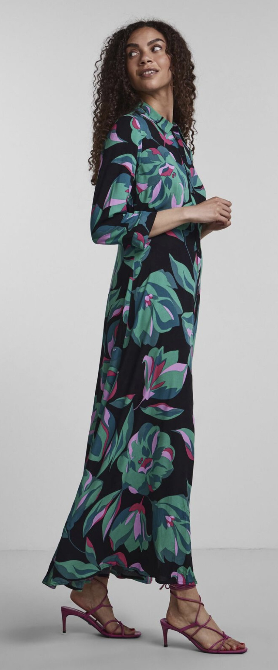 Y.A.S. Savanna Long printed Dress - Long sleeve shirt dress image indicator(3)