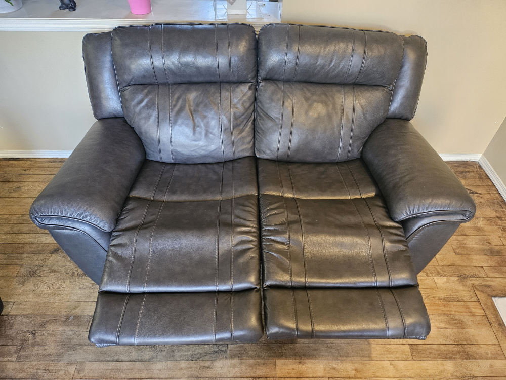 Luxurious leather Reclining Sofa set - photo 3