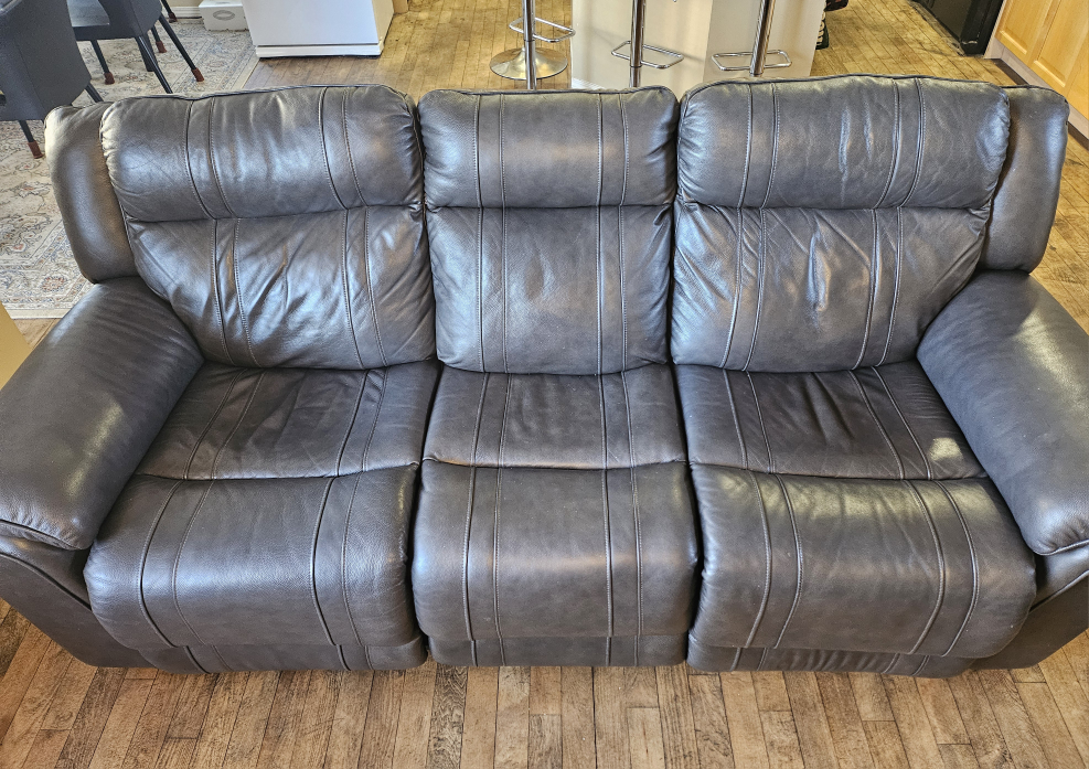 Luxurious leather Reclining Sofa set - photo 4