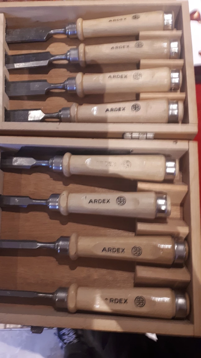 Ardex chisels thumbnail