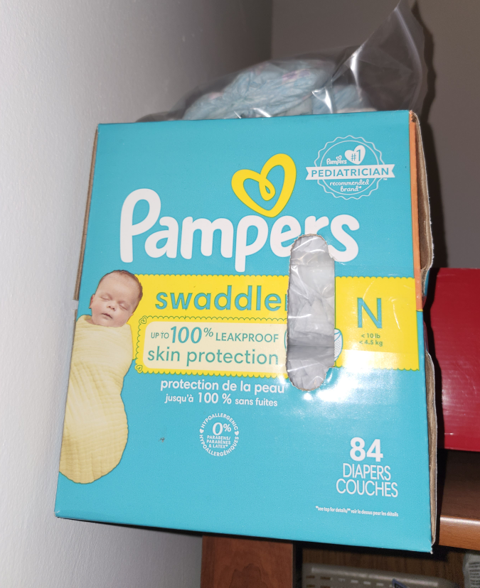 pampers diapers size N thumbnail