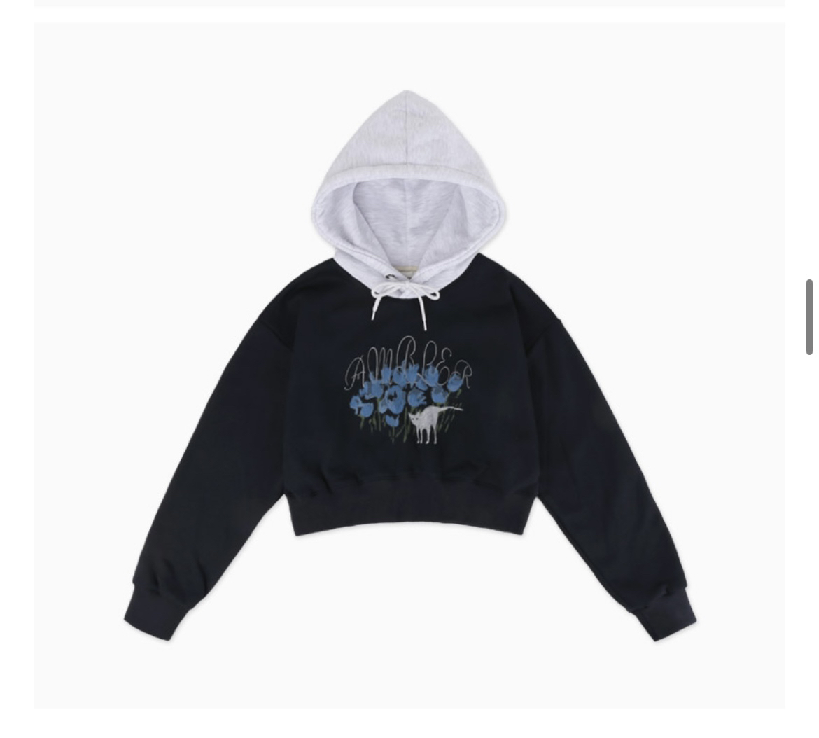 Crop-Hoodie thumbnail