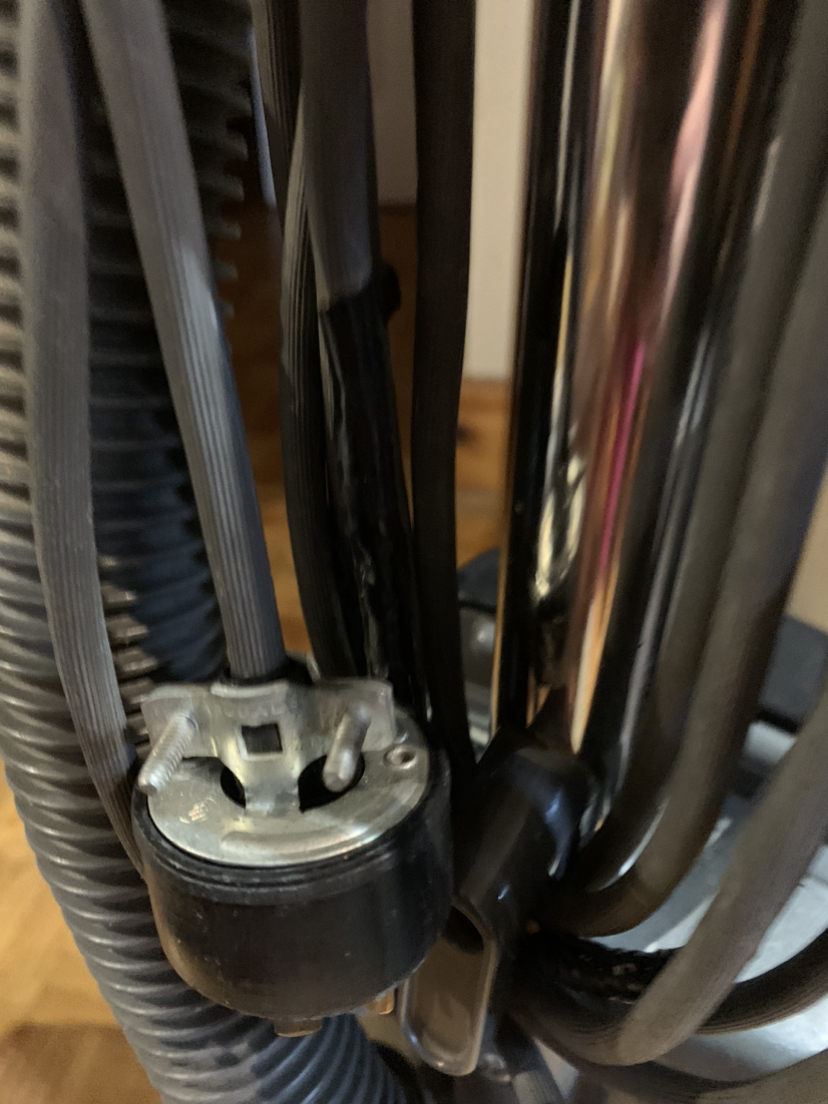Vacuum - photo 4