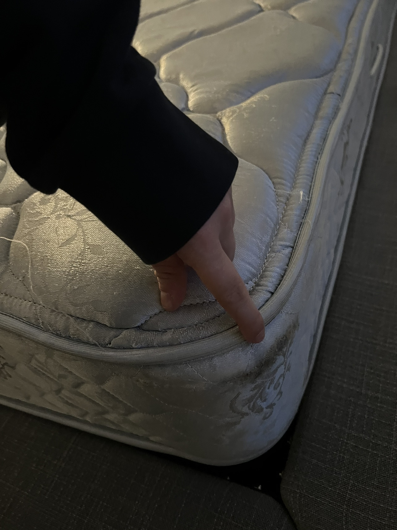 firm queen size mattress #freecycle - photo 5