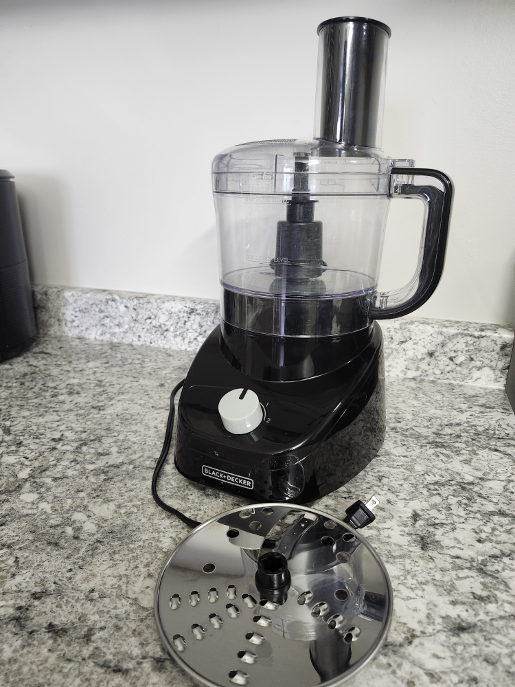 Black and Decker 8 cup food processor - photo 2