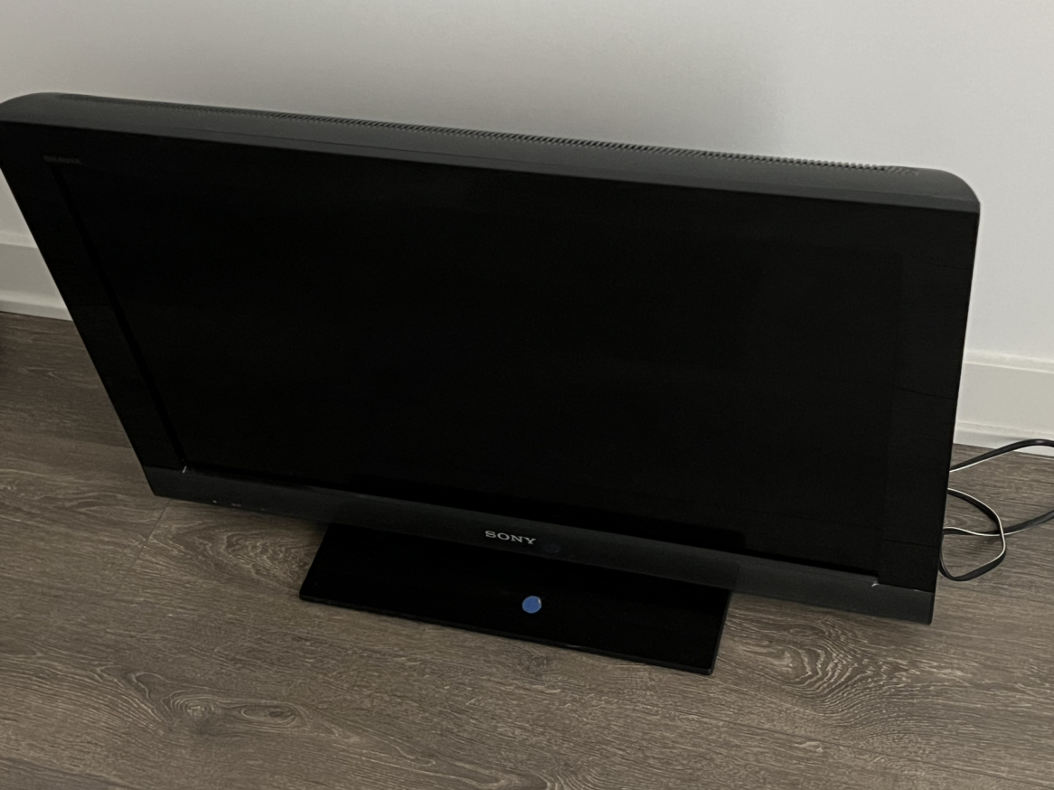 SONY BRAVIA 32 Inch TV KDL 32EX400 FULL HD 1080p