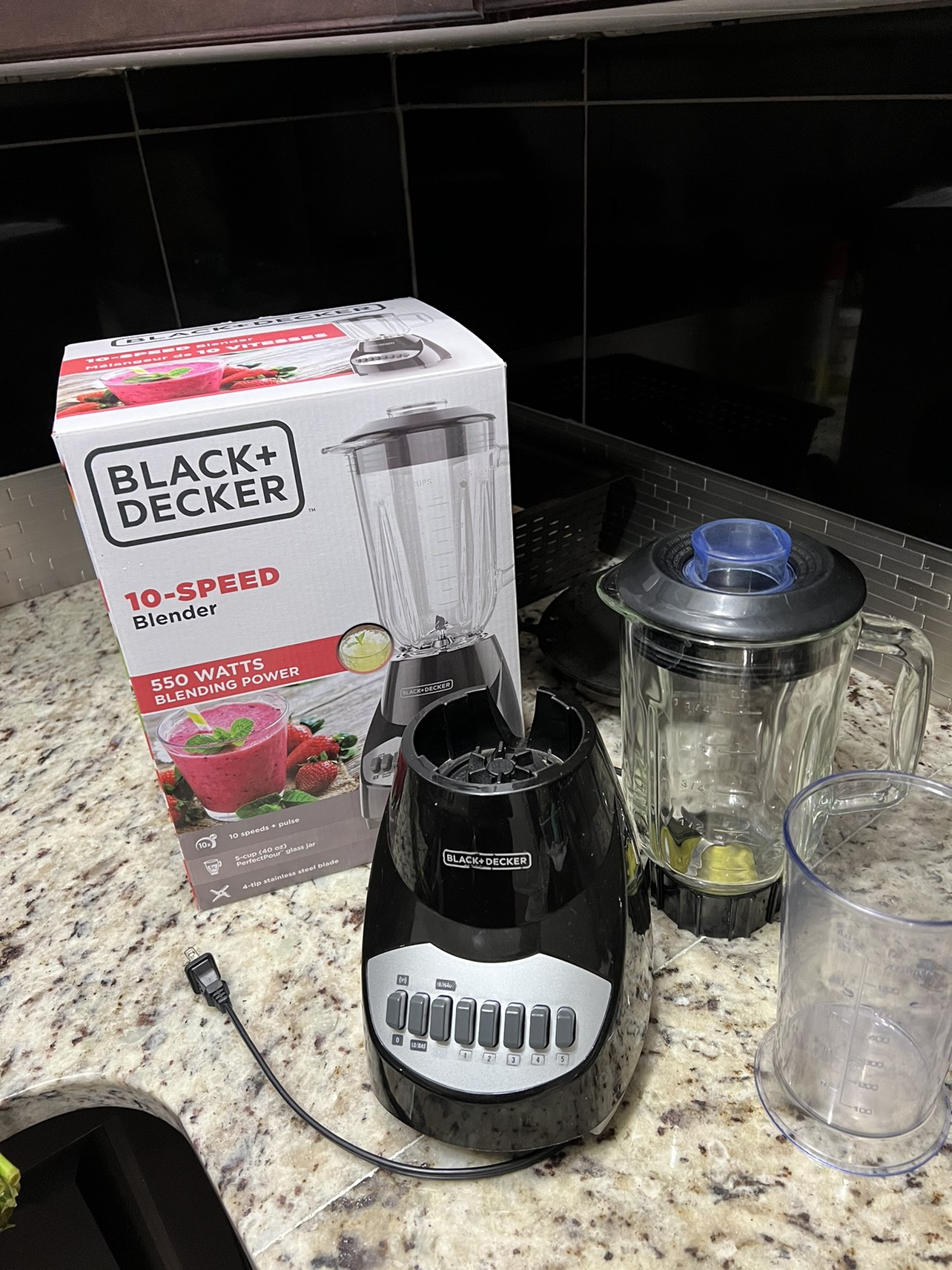 Black decker blender thumbnail