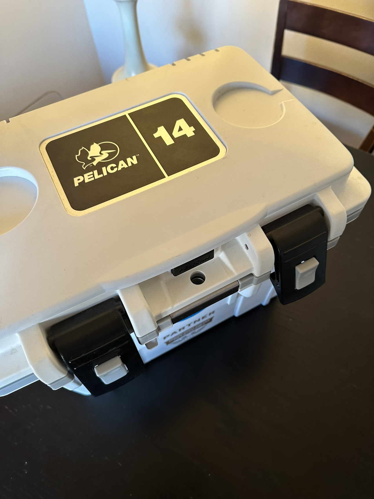 Pelican 14 Quart Cooler 🏈 image indicator(7)
