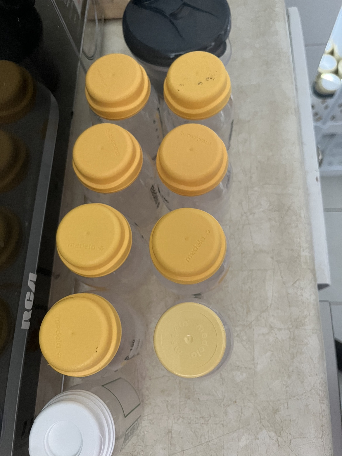 Medela Bottles and Formula Carrier thumbnail
