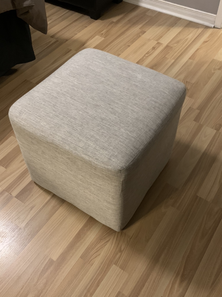 Grey ottoman solid cube image indicator(3)
