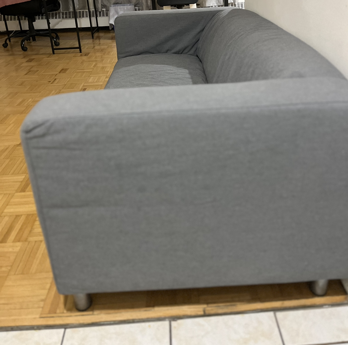 Couch/Sofa - photo 3