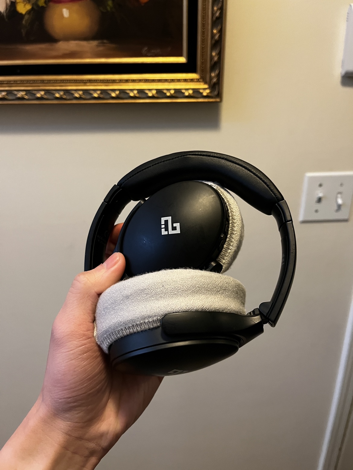 Bluetooth Bass Headphone w/noise cancelling thumbnail
