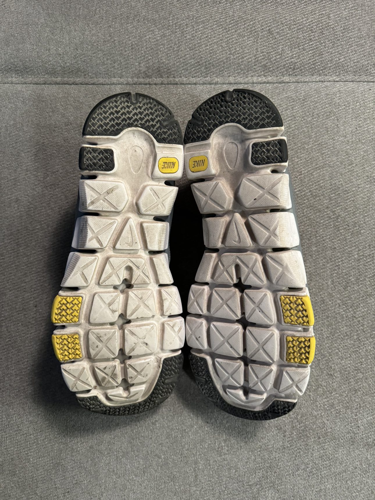 Nike Running Shoes - Men’s Size 12 image indicator(3)