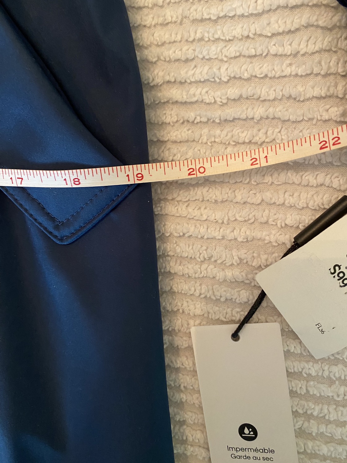 New Calvin Klein Ladies Trench Coat (with tags) image indicator(10)