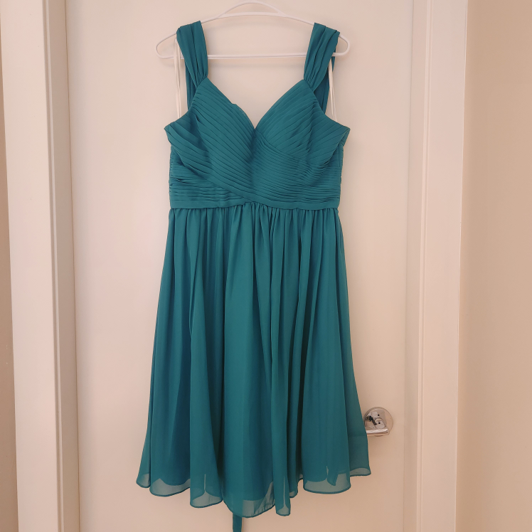 Bridesmaid dress Emerald Green 🏈 image indicator(2)