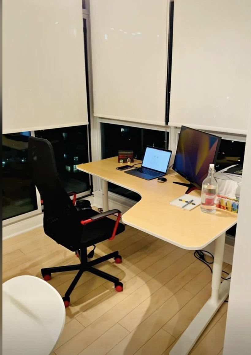 Ikea Office table thumbnail