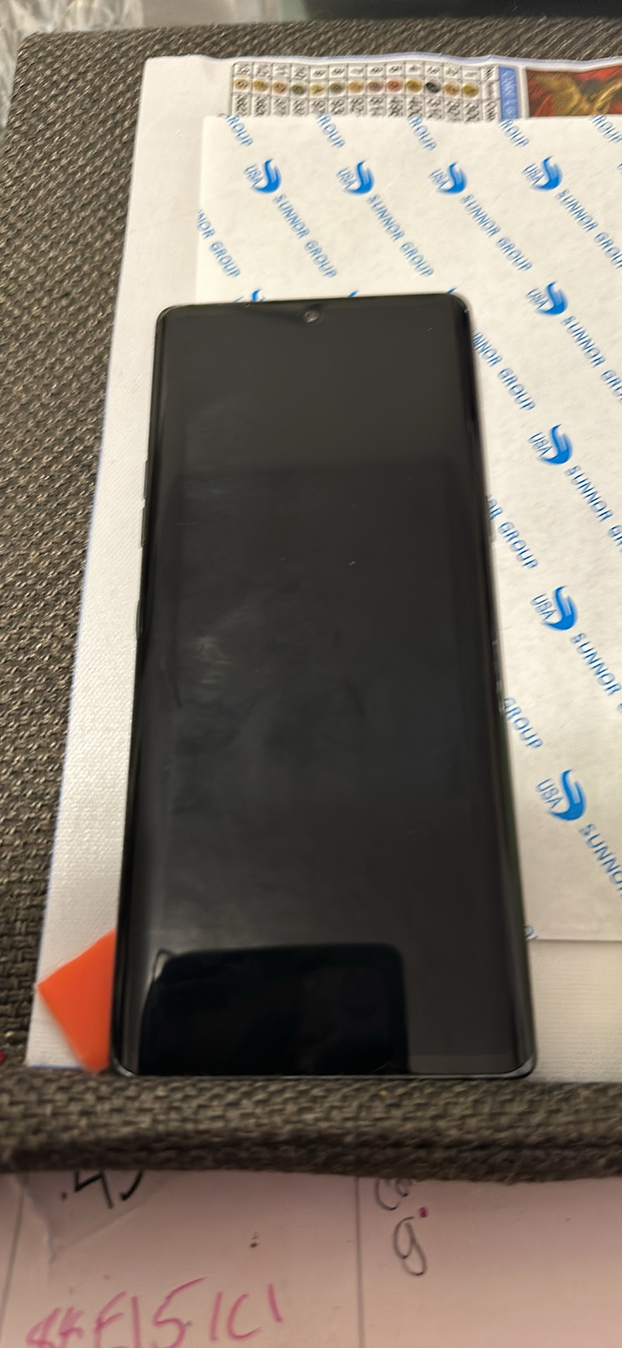 LG Velvet 5g (LOCKED) - photo 3