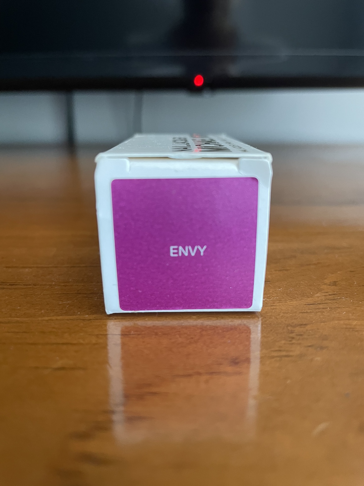 Michael Kors nail polish image indicator(3)