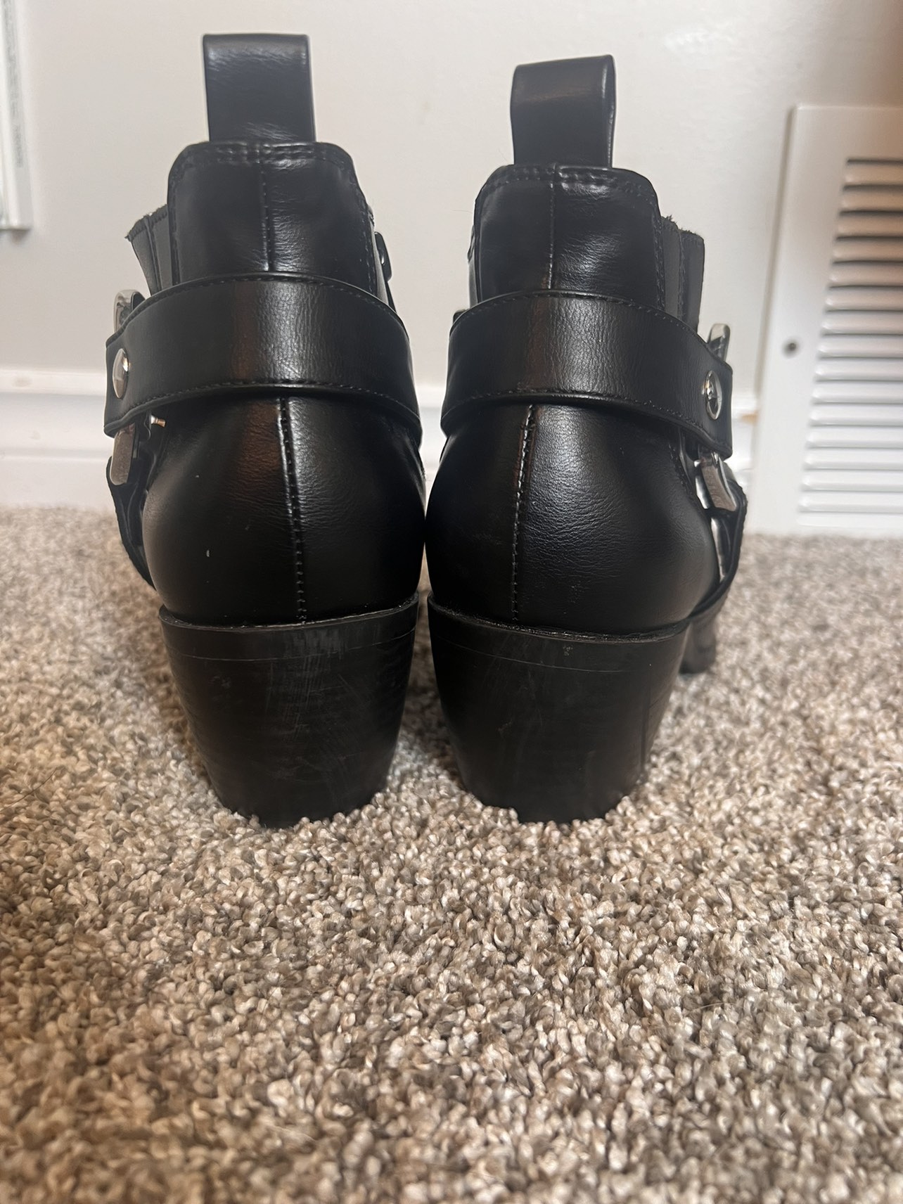 Brand new 8.5 booties - photo 3