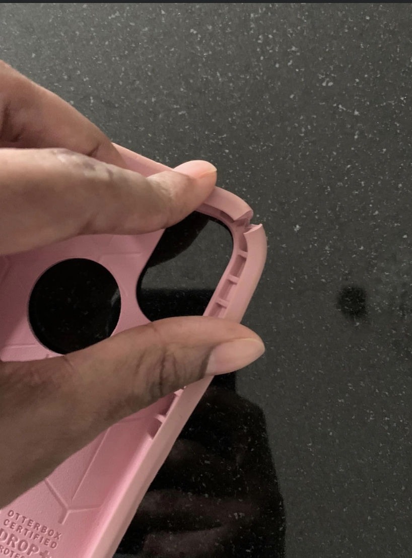 Used iPhone XR OtterBox Case image indicator(2)