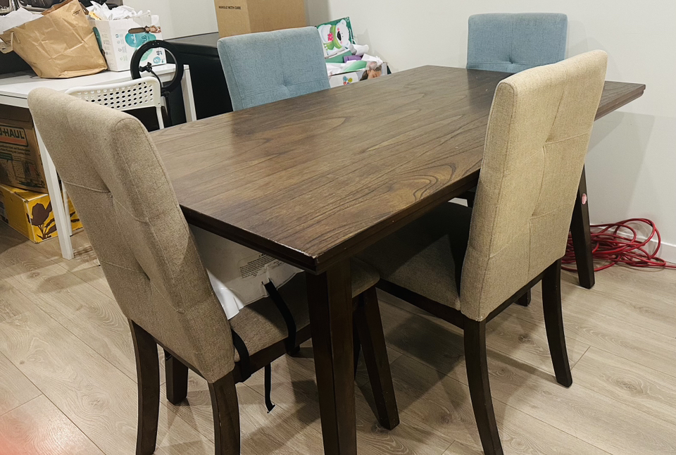 Dinning set - A table with four seats