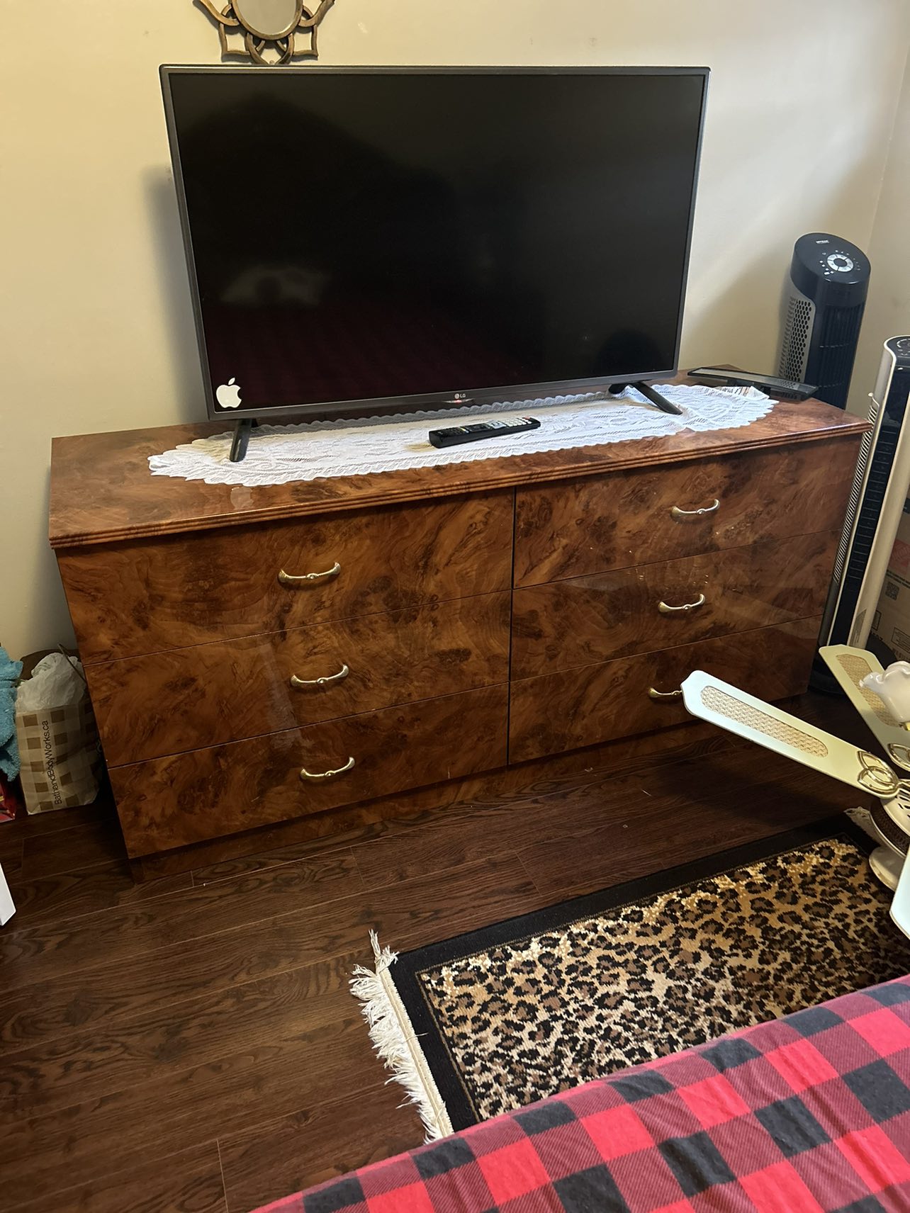 Dresser