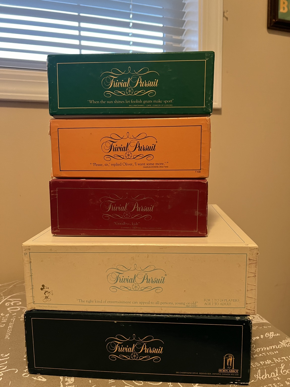 Trivial Pursuit - Package of 5 Games thumbnail