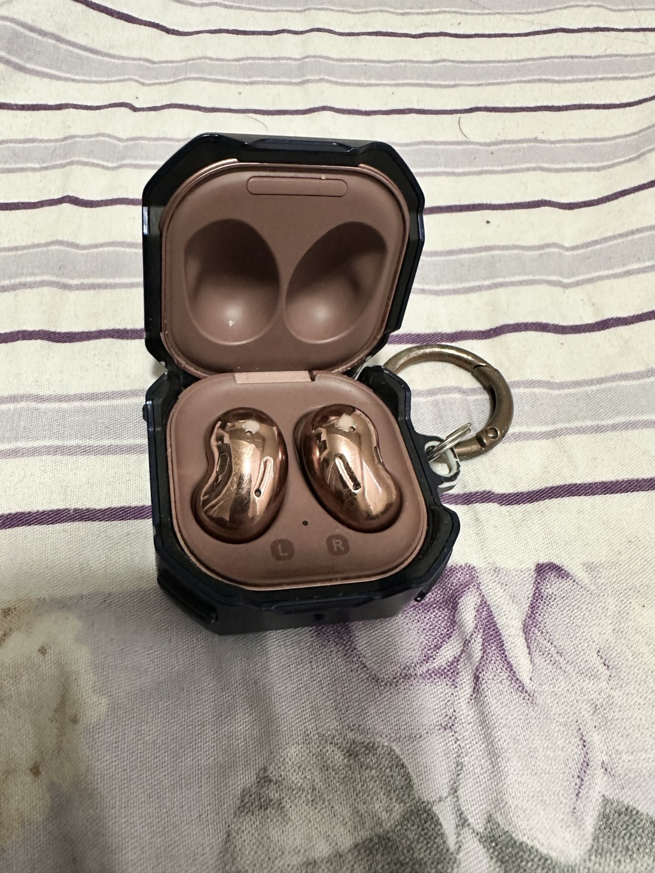 Galaxy buds live
