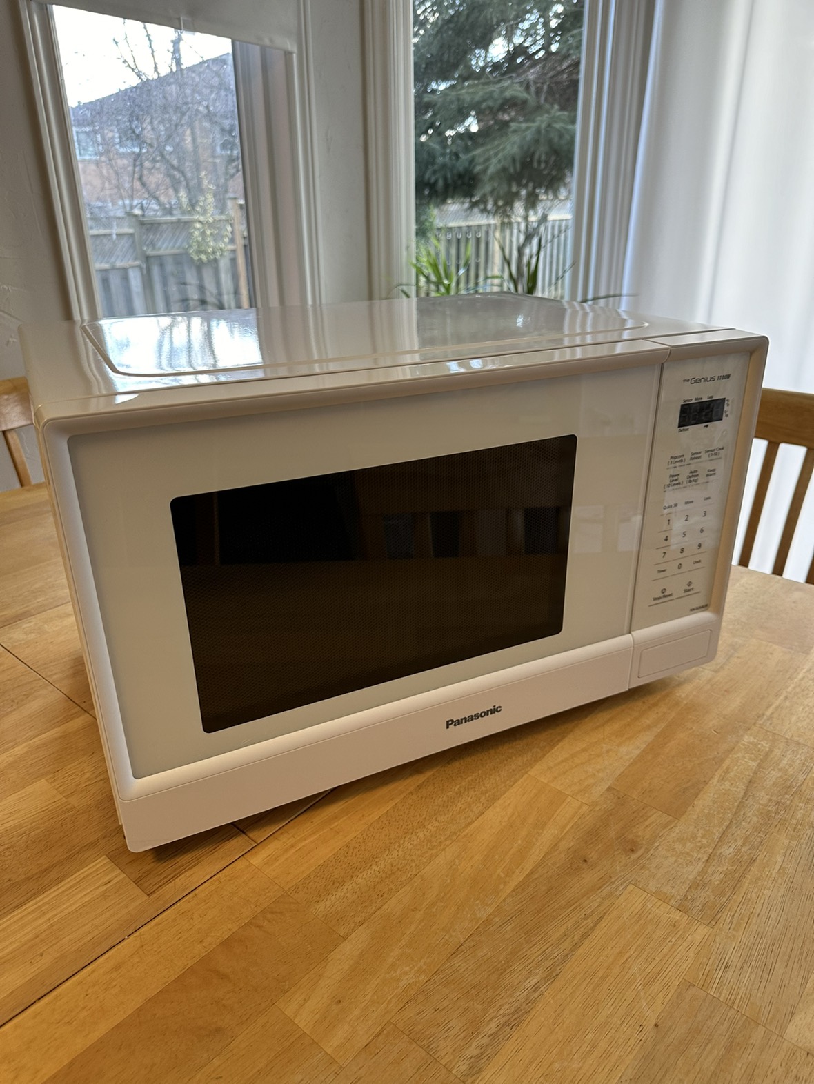 Genius® 1.3 cu. ft. White Microwave thumbnail