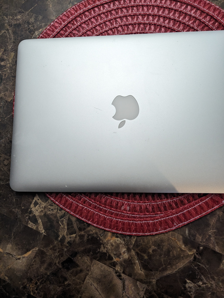 MacBook Air 7.2 2018 - photo 2