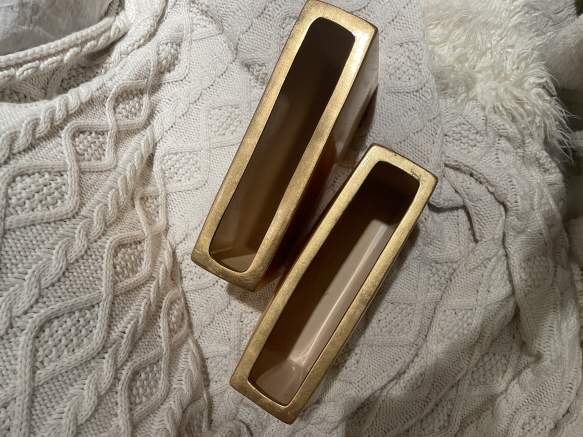 Gold decor / Vases