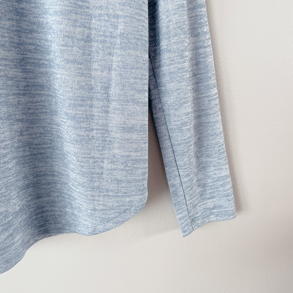 Banana Republic LARGE light blue shirt women’s NEW with tags image indicator(9)