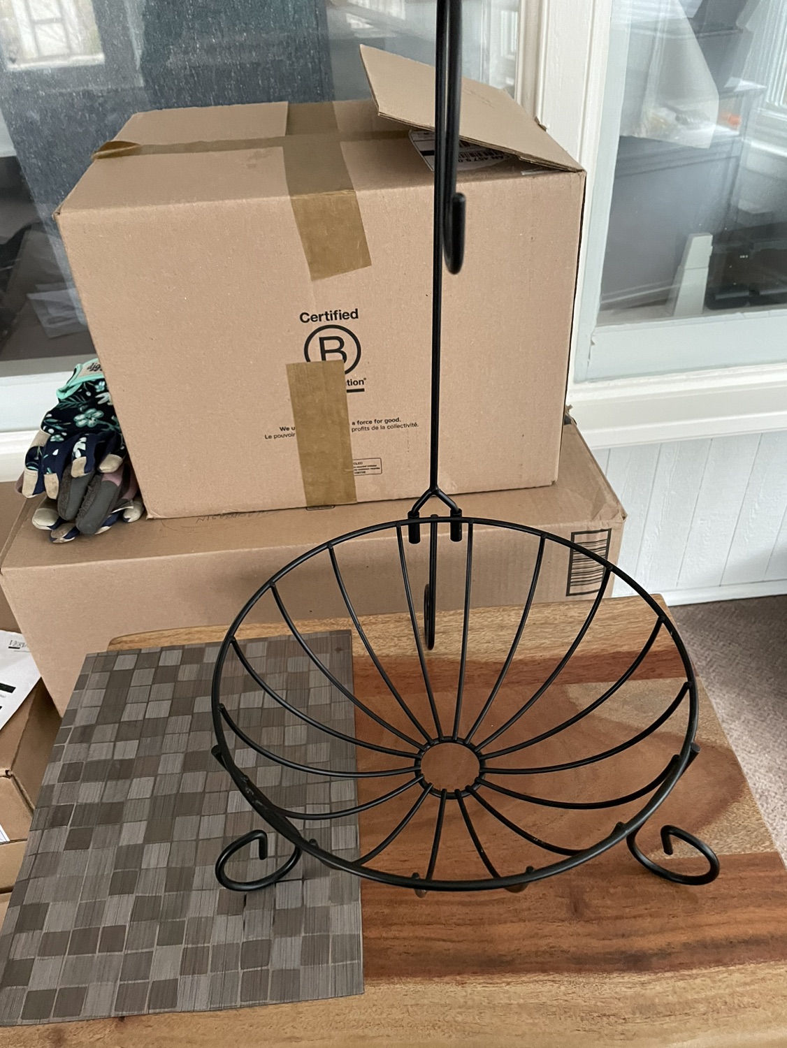 Fruit basket and banana hanger
