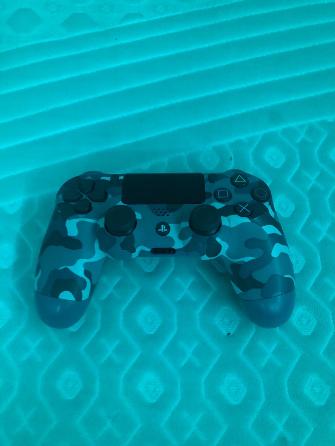 PS4 Camouflage Controller