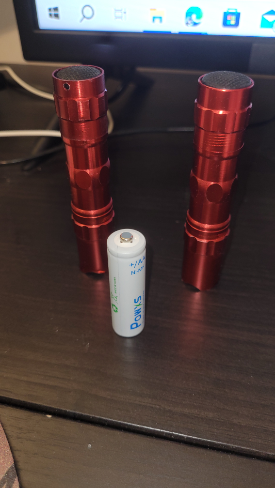 AA Flashlights - photo 2