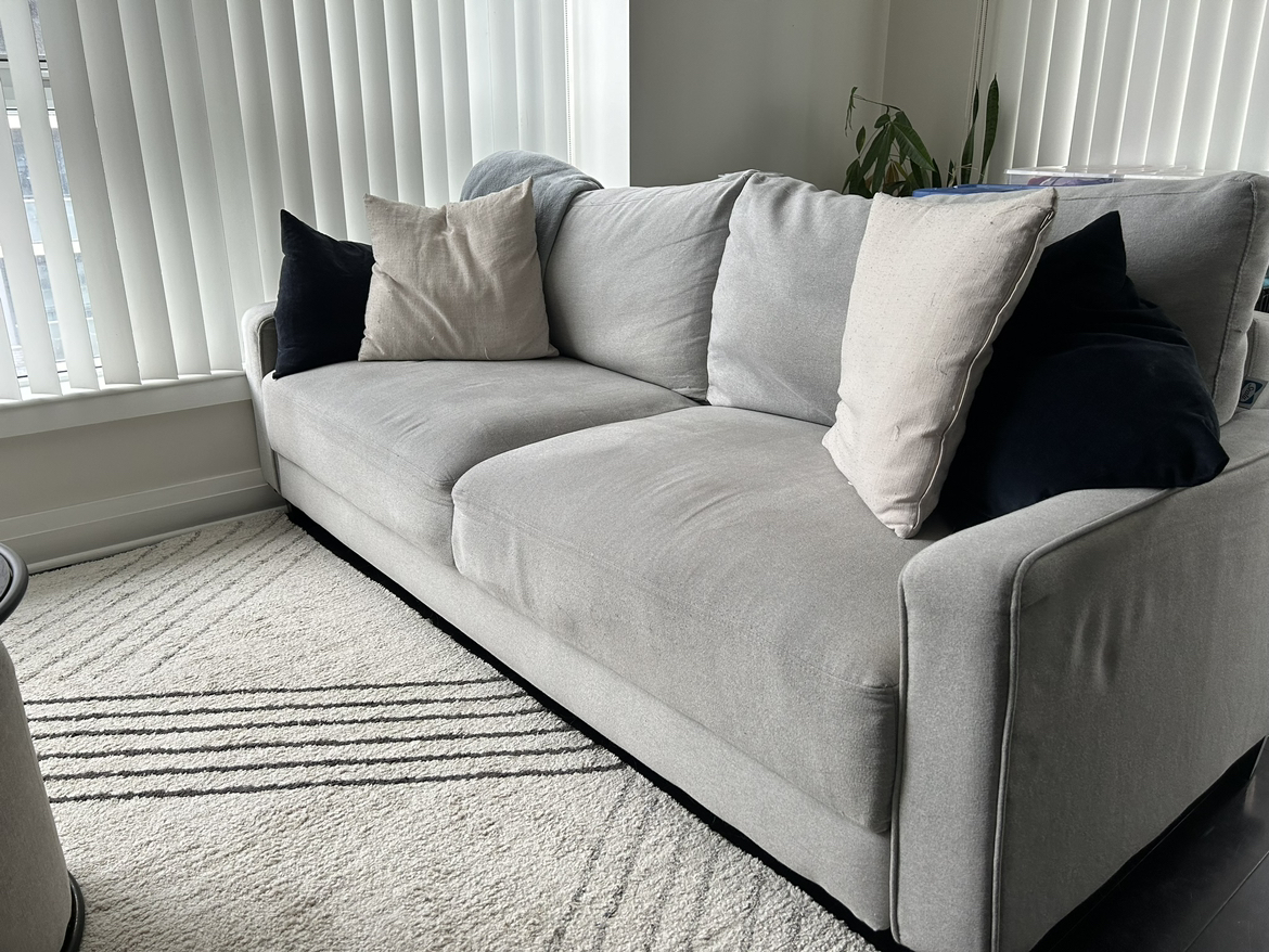 Couch / Sofa