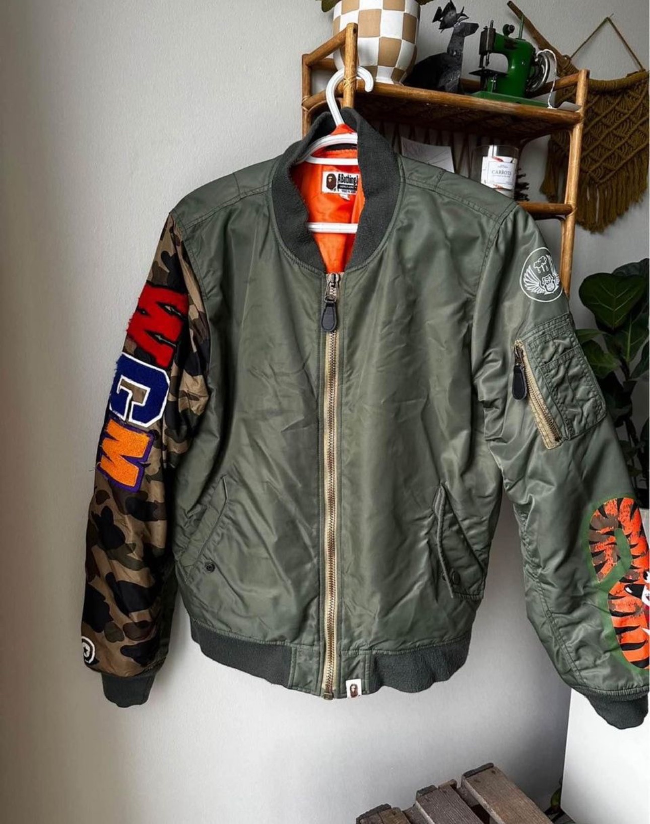 Babe shark bomber jacket - photo 2