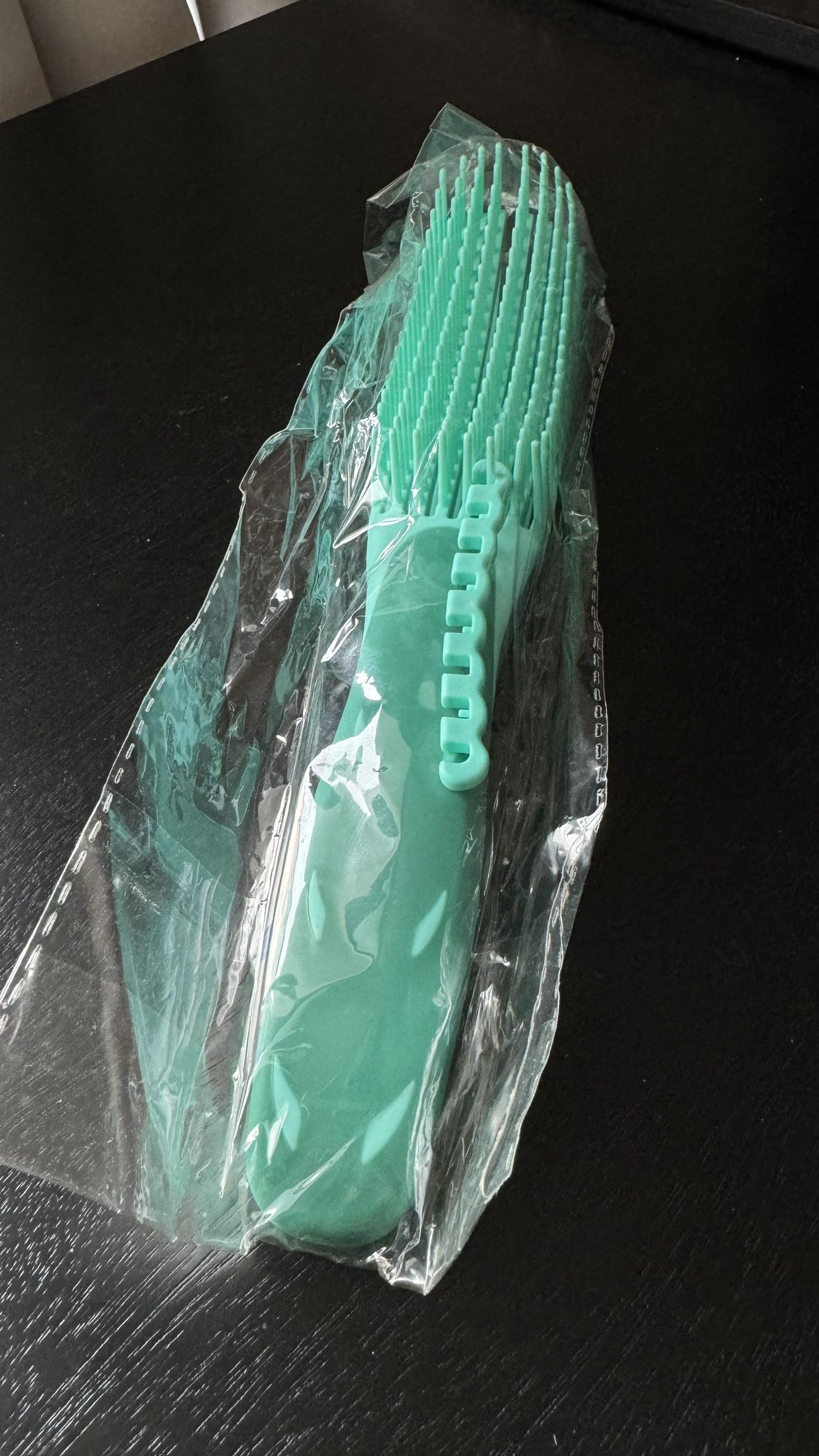 The Best Detangling Brush thumbnail