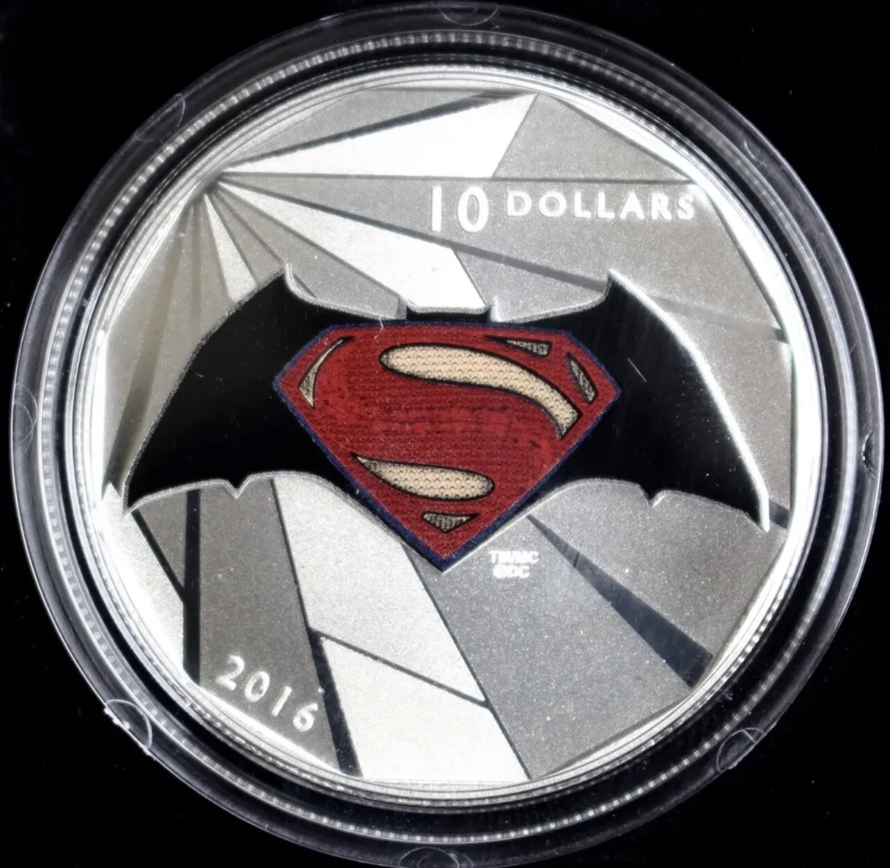 Batman v Superman:Dawn of Justice - Logo Coin thumbnail