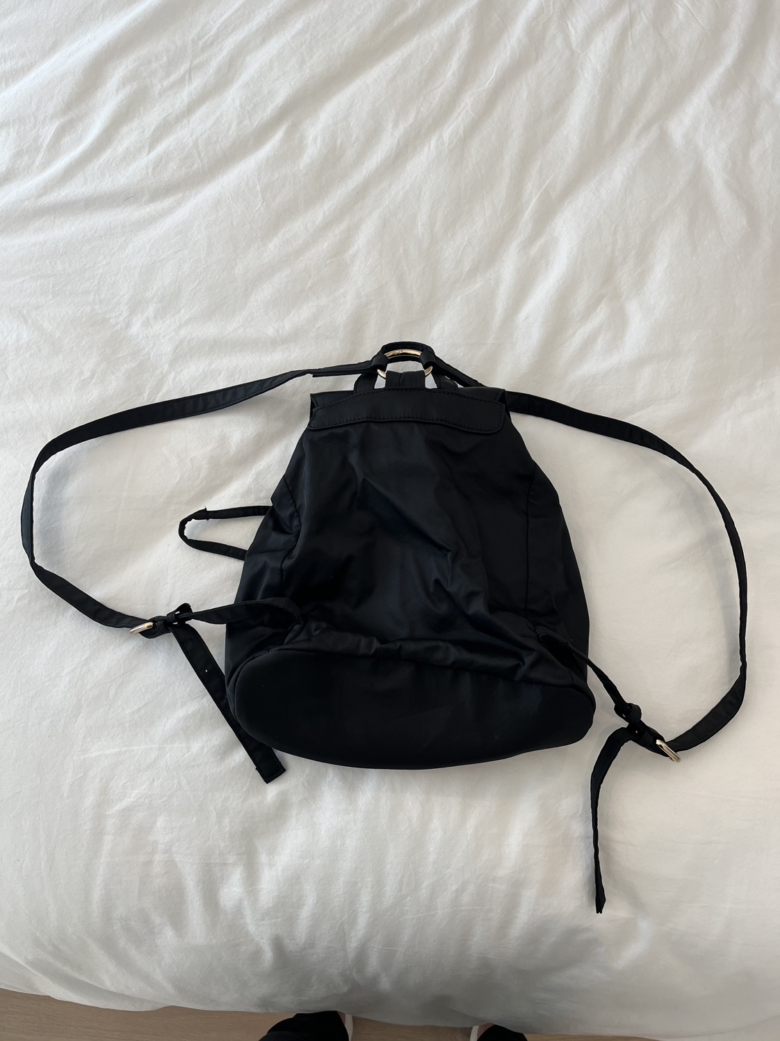 Small black backpack - photo 2