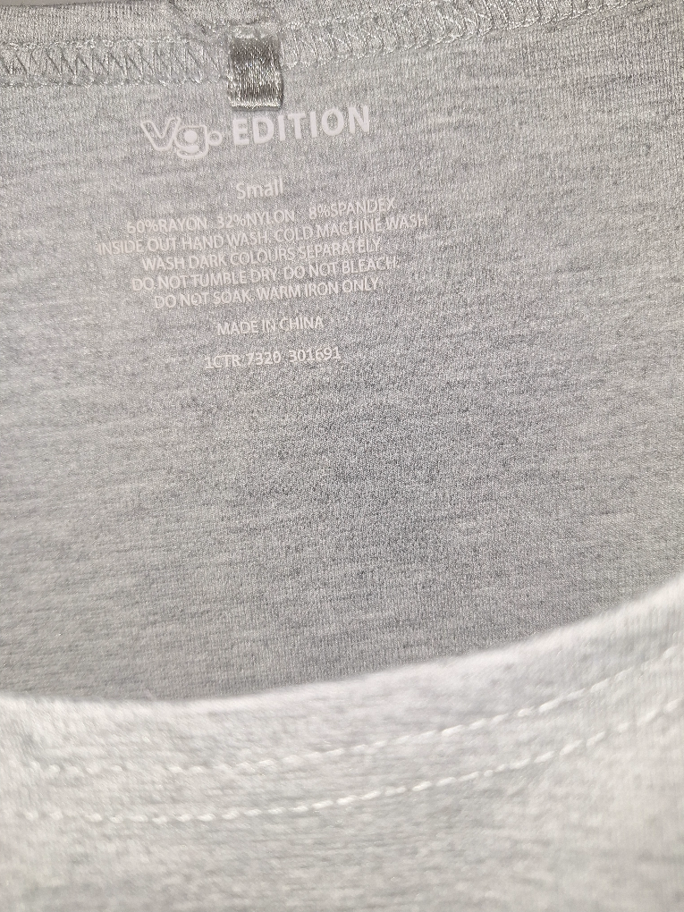 🏈 Grey Sleeveless - photo 2