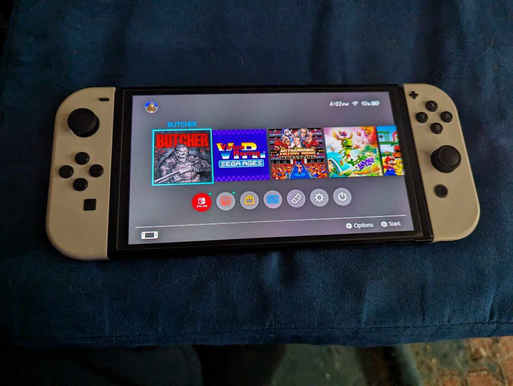 Nintendo Switch OLED - photo 2