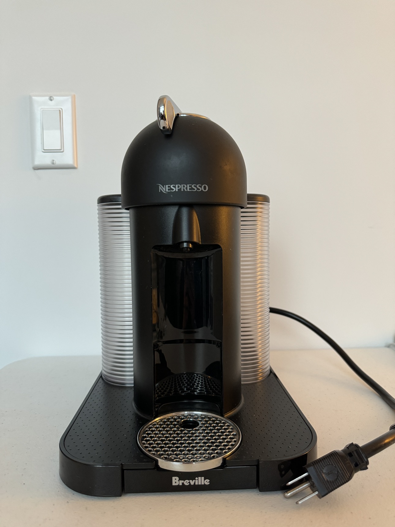 Breville Nespresso Coffee Maker BNV220BKM
